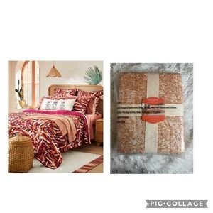 NWT* 60x80 inches Textured Bed Throw Coral- Opalhouse Designed by Jungalow